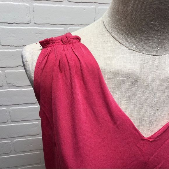 NWT Zara W&B Collection Womens Pink Cropped Double-V Tank Top Shirt M - Picture 2 of 11